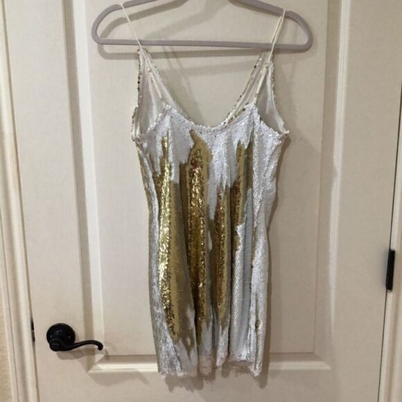 Free People Sequin Reversible colors Dress Size Small - Picture 3 of 3